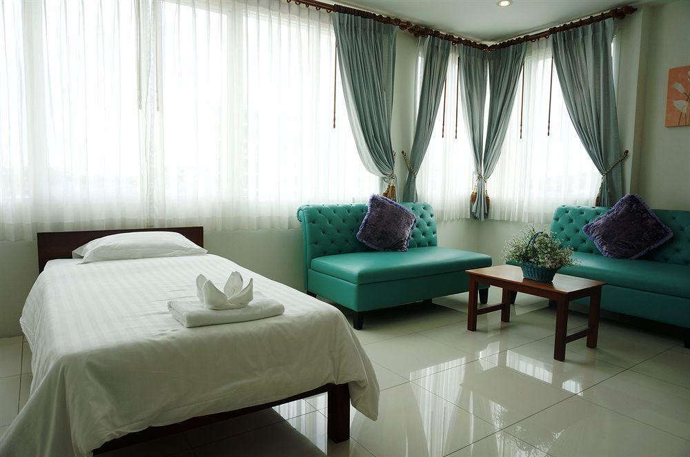 Smile Hua-Hin Resort - Sha Plus HHQ Exterior photo